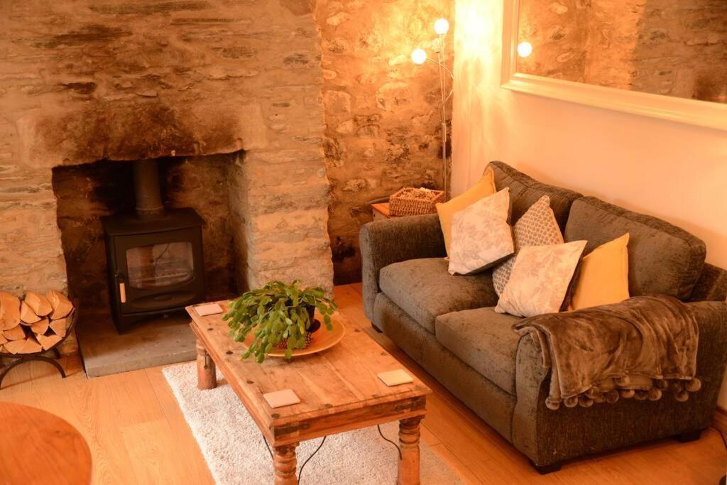 The Cottage Gairlochy Spean Bridge Εξωτερικό φωτογραφία